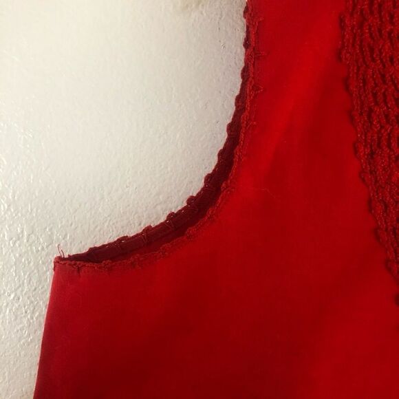 J.M Pink Red Sleeveless Crochet detail Blouse size  2X - Picture 6 of 8